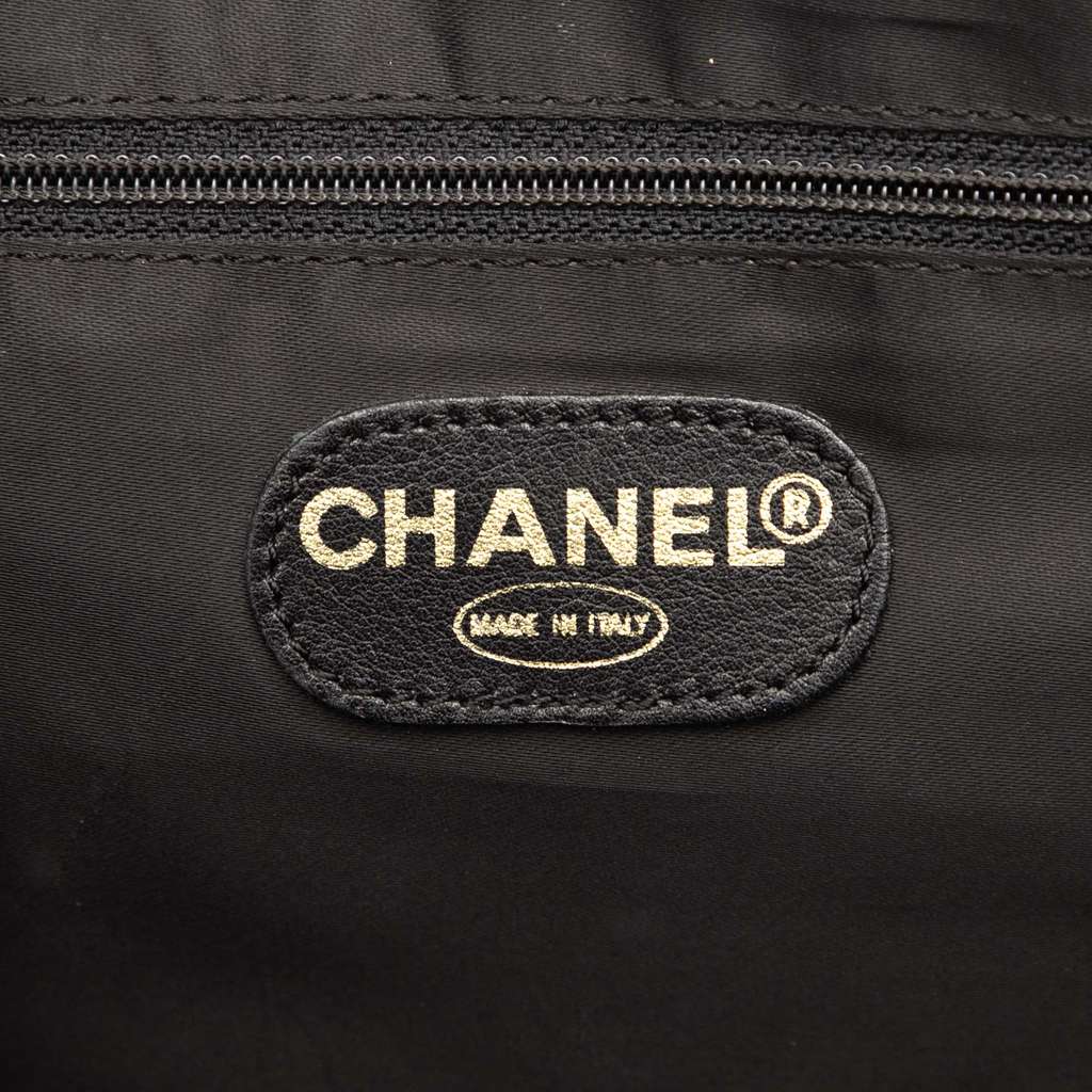 Chanel Caviar Logo Chain Tote - 5