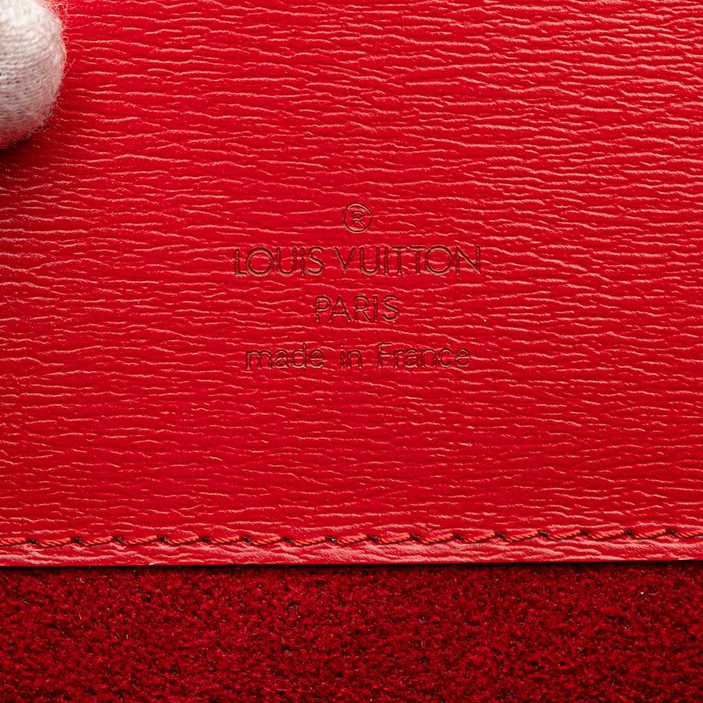 Louis Vuitton Epi Cluny - 5