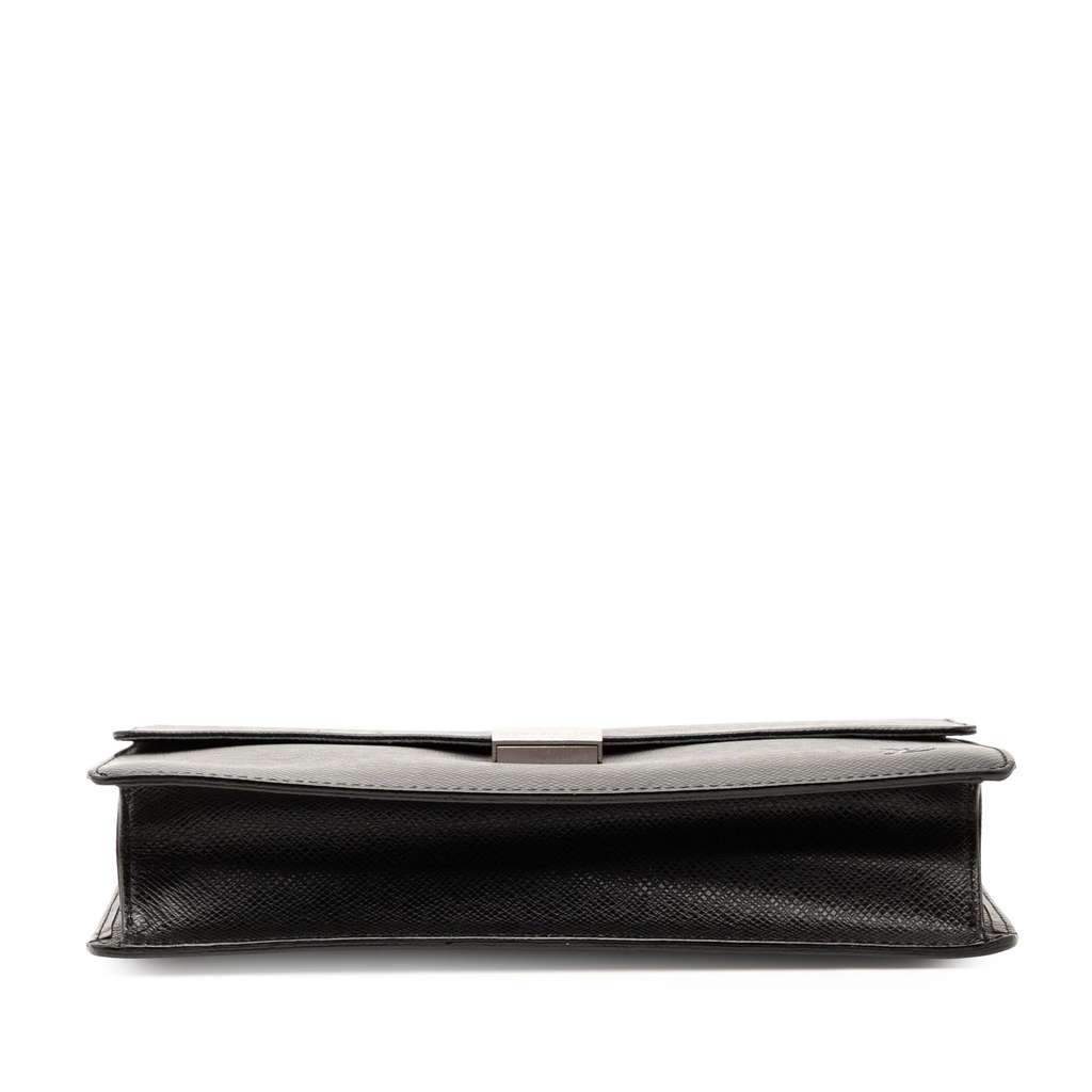 Louis Vuitton Taiga Selenga - 3