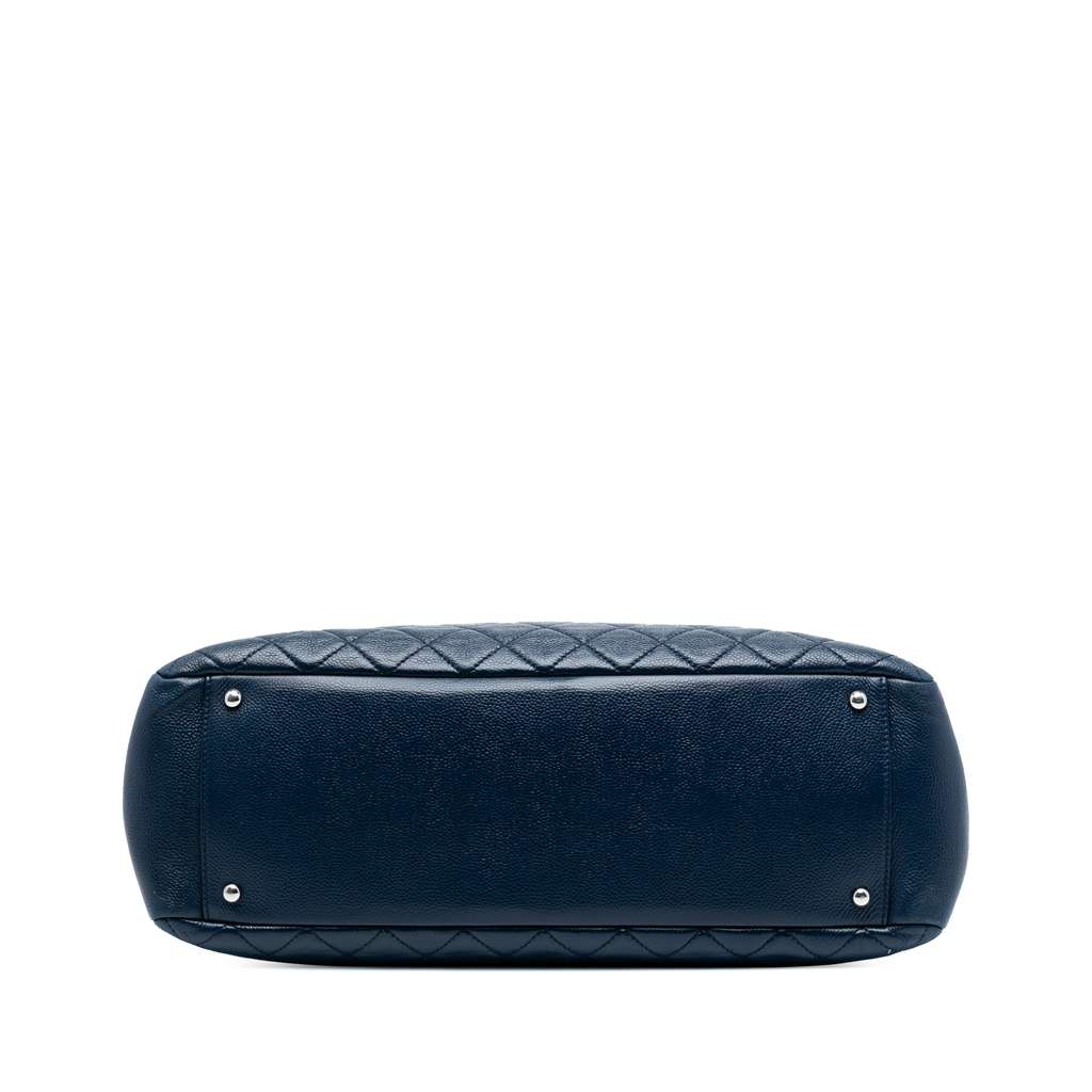 Chanel Caviar Grand Shopping Tote XL - 3