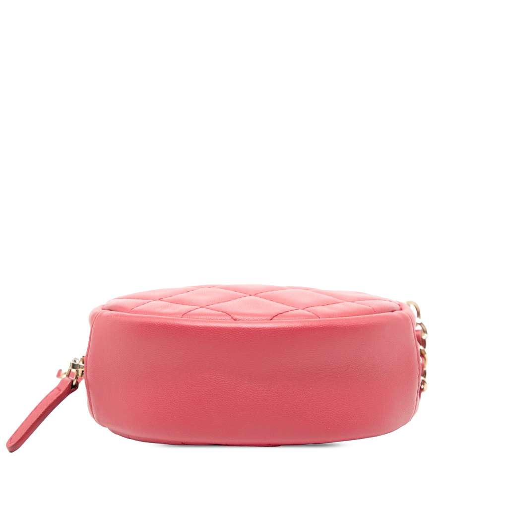 Chanel CC Quilted Lambskin Round Clutch With Chain - 3