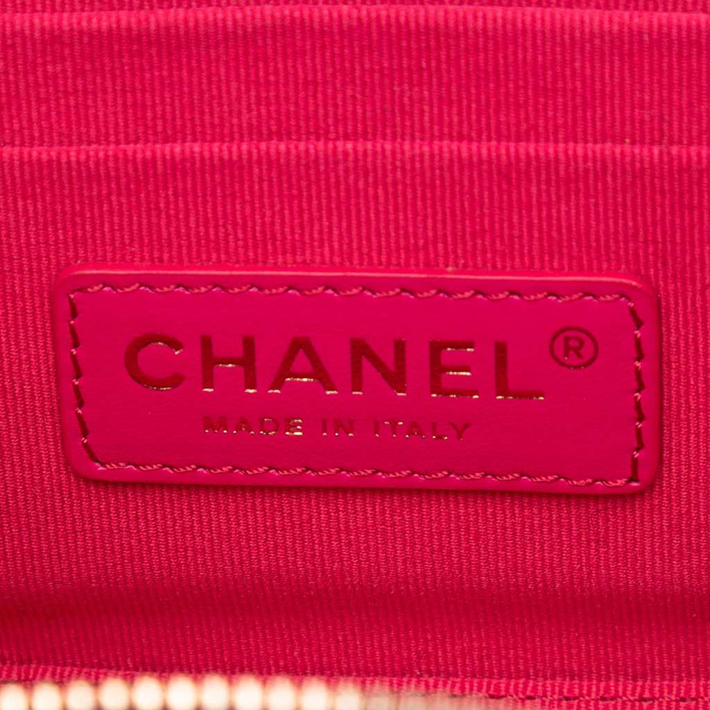 Chanel CC Quilted Calfskin Vanity Case with Chain - 5