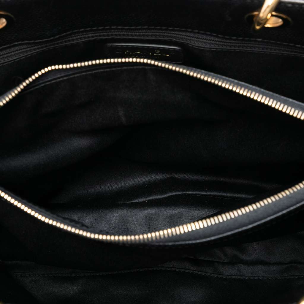 Chanel Caviar Grand Shopping Tote - 4