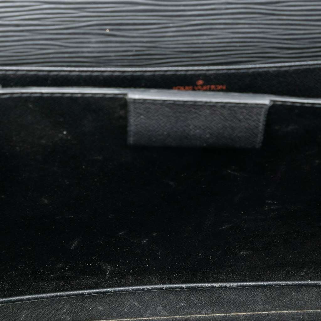 Louis Vuitton Epi Serviette Ambassadeur - 4