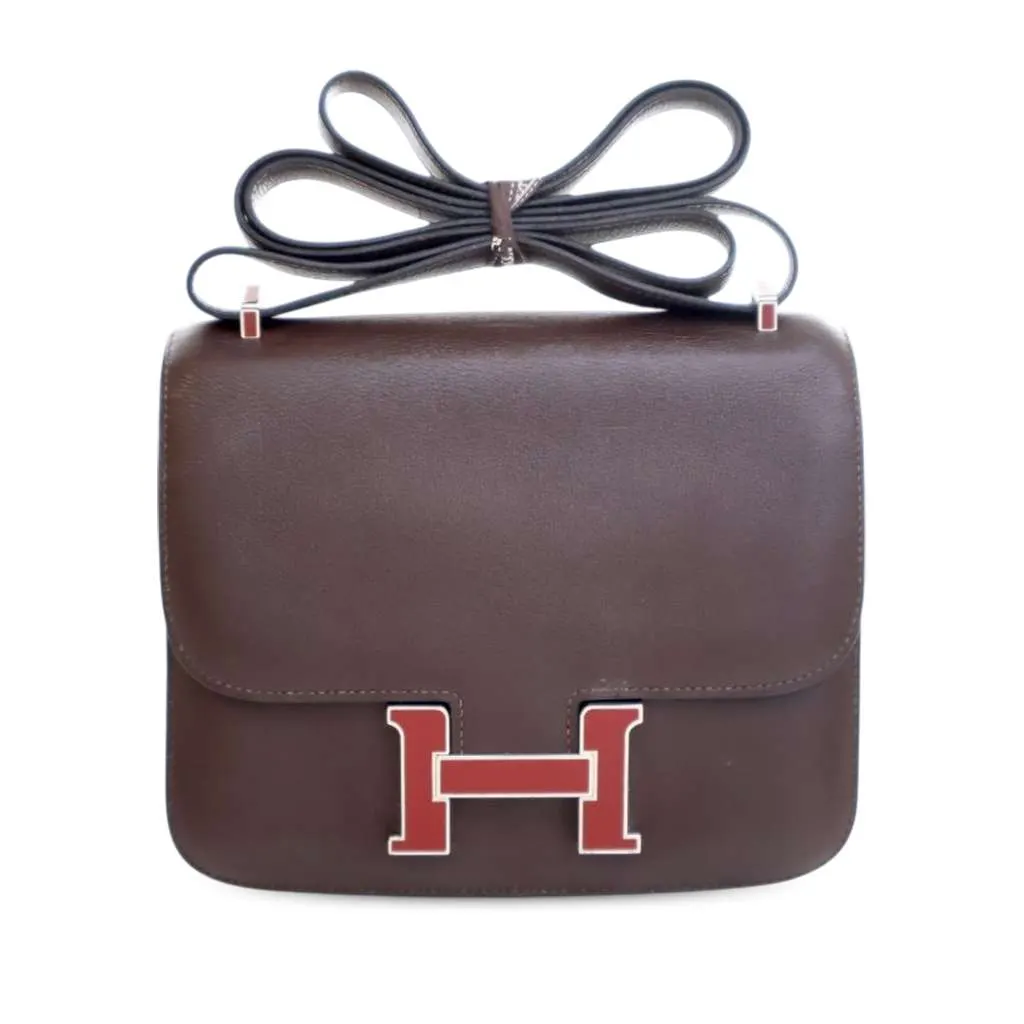 Hermès Mini Swift Verso Constance 18 Red Leather Very good - Front View