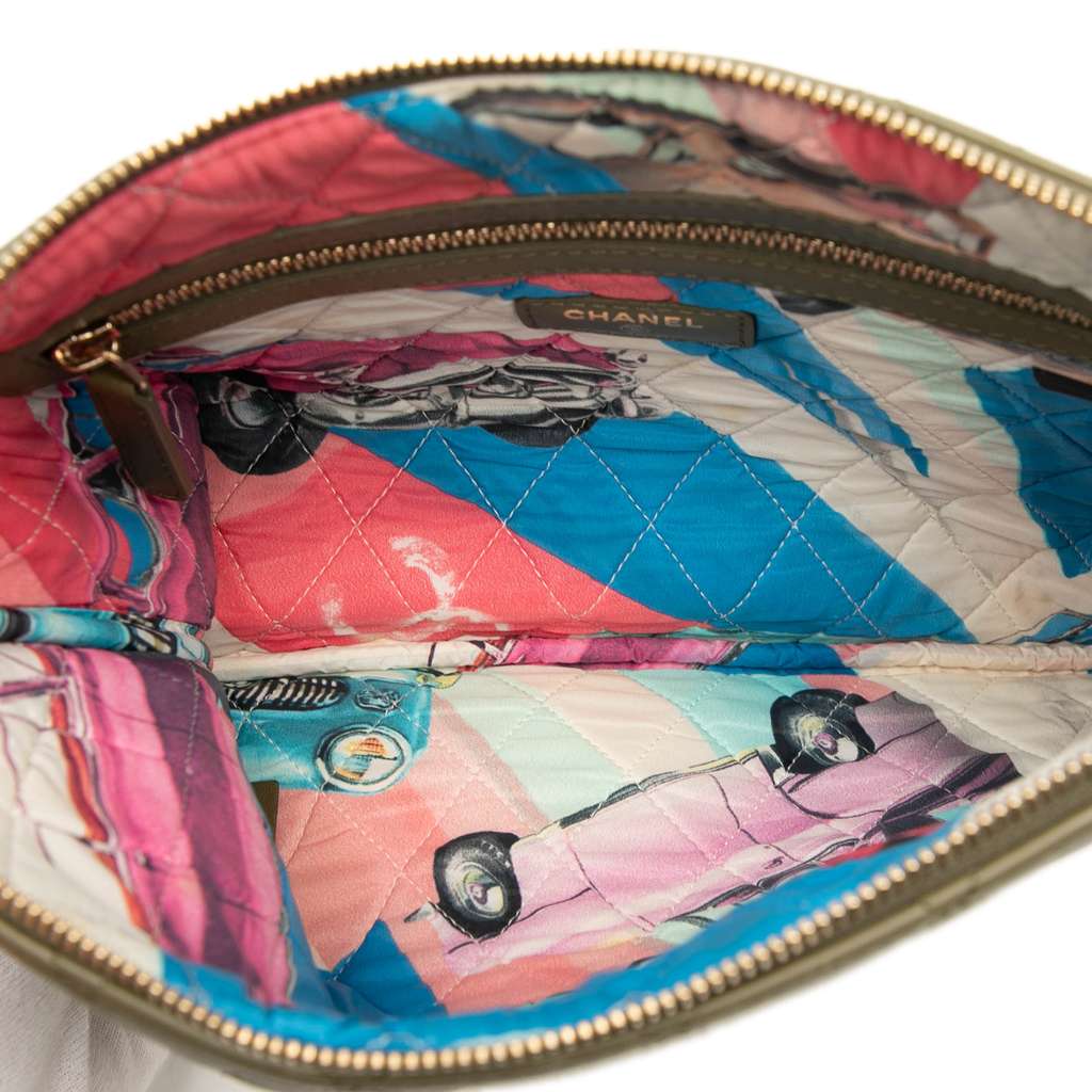 Chanel Medium Quilted Lambskin Cuba La Habana O Case Clutch - 4