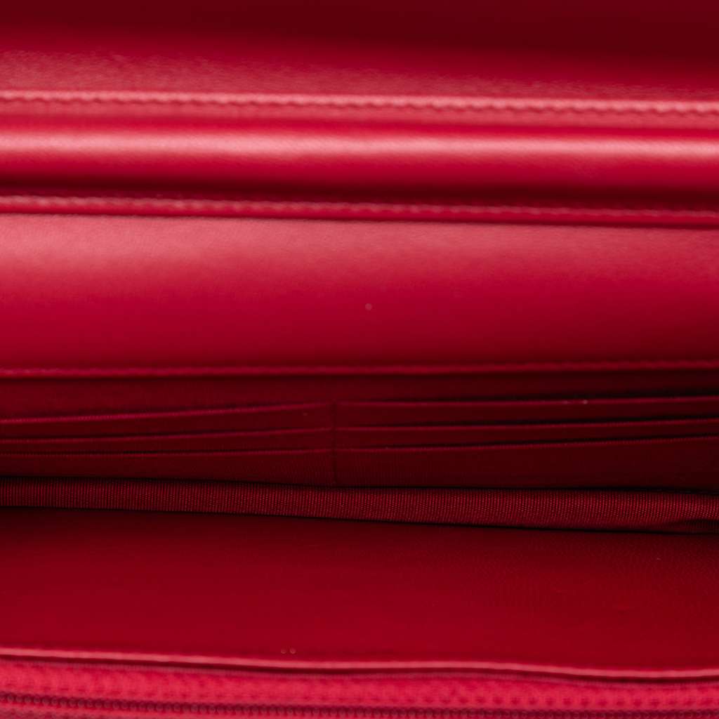 Chanel Quilted Lambskin Boy Wallet On Chain - 4