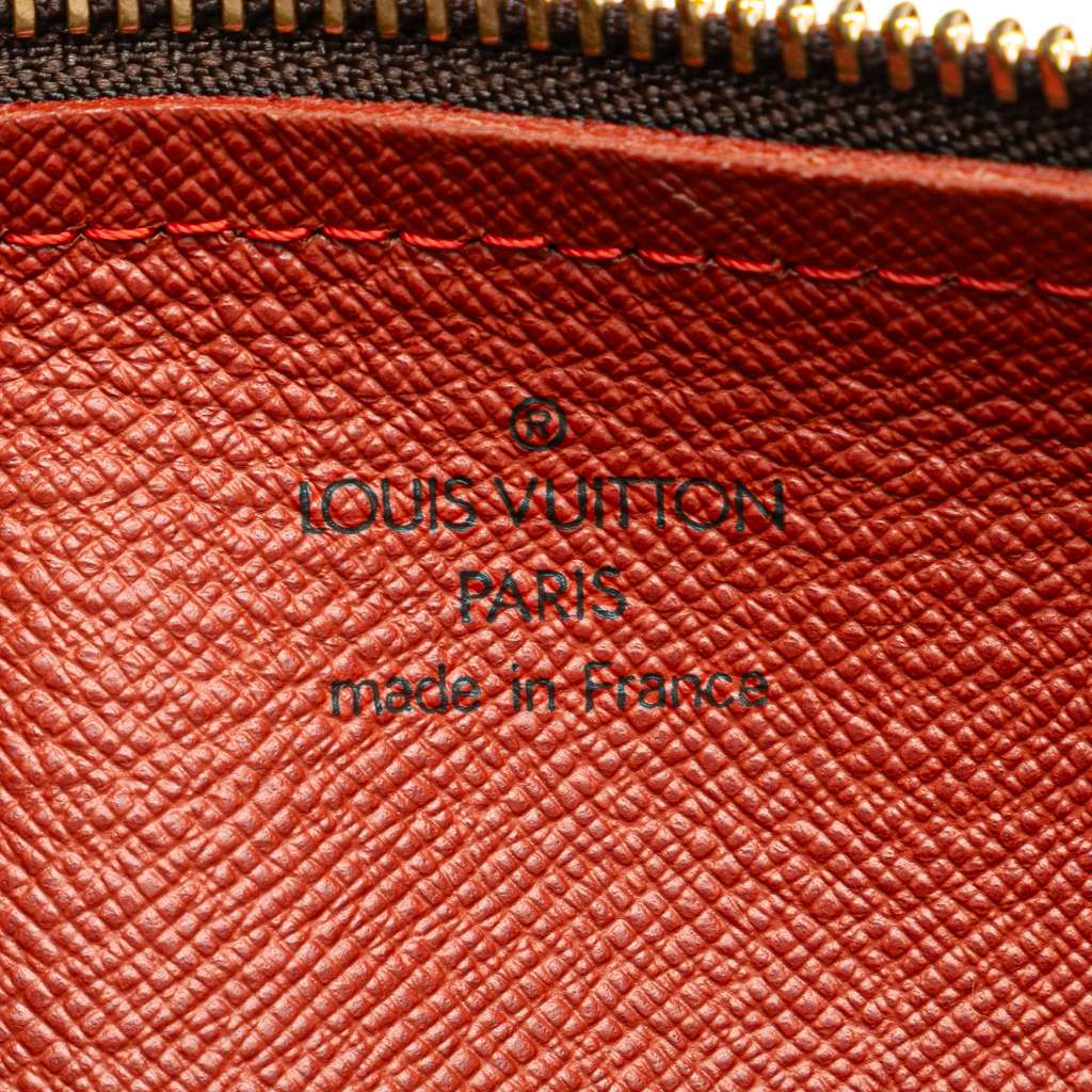 Louis Vuitton Damier Ebene Papillon 26 - 5