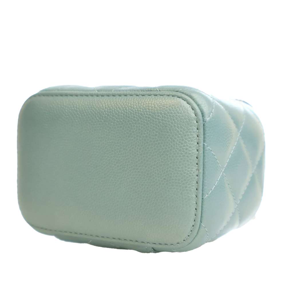 Chanel Mini Quilted Iridescent Caviar Pearl On Top Vanity Case With Chain - 5