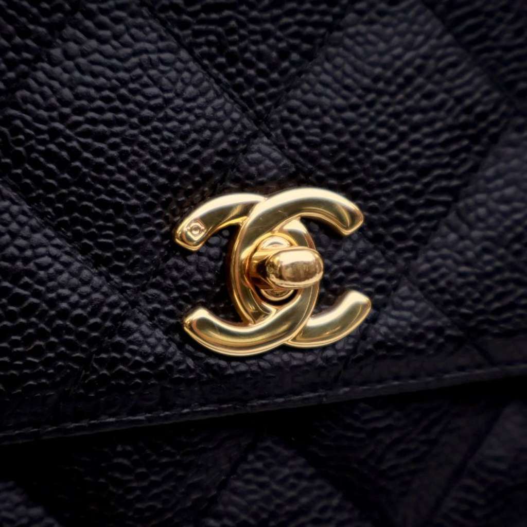Chanel CC Quilted Caviar Turnlock Crossbody - 5