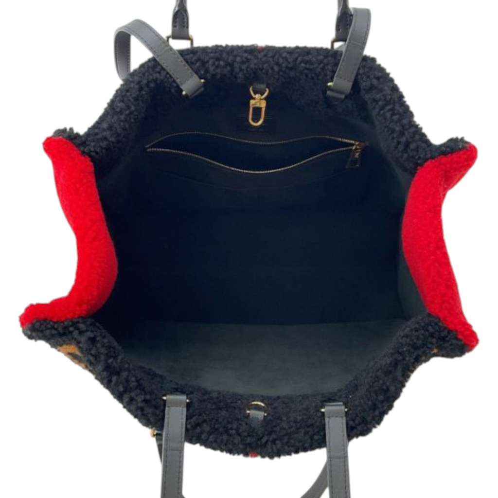 Louis Vuitton Monogram Giant Shearling Teddy Onthego GM - 4
