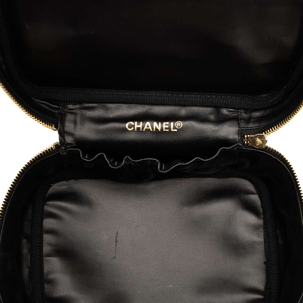Chanel CC Caviar Vanity Bag - 4