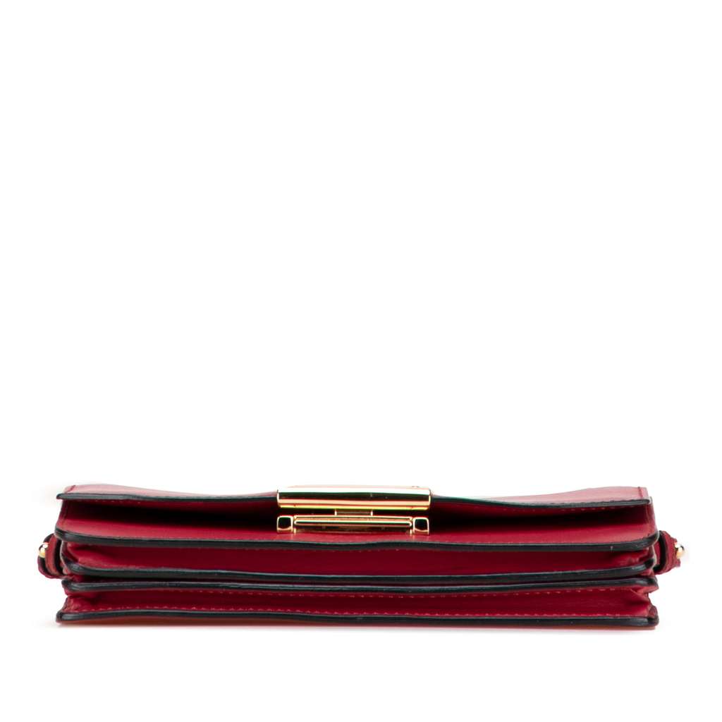 Burberry Leather Madison Wallet On Chain - 3