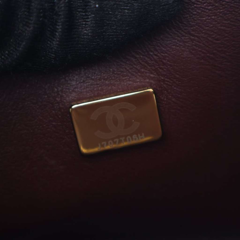 Chanel Small Classic Caviar Double Flap - 5