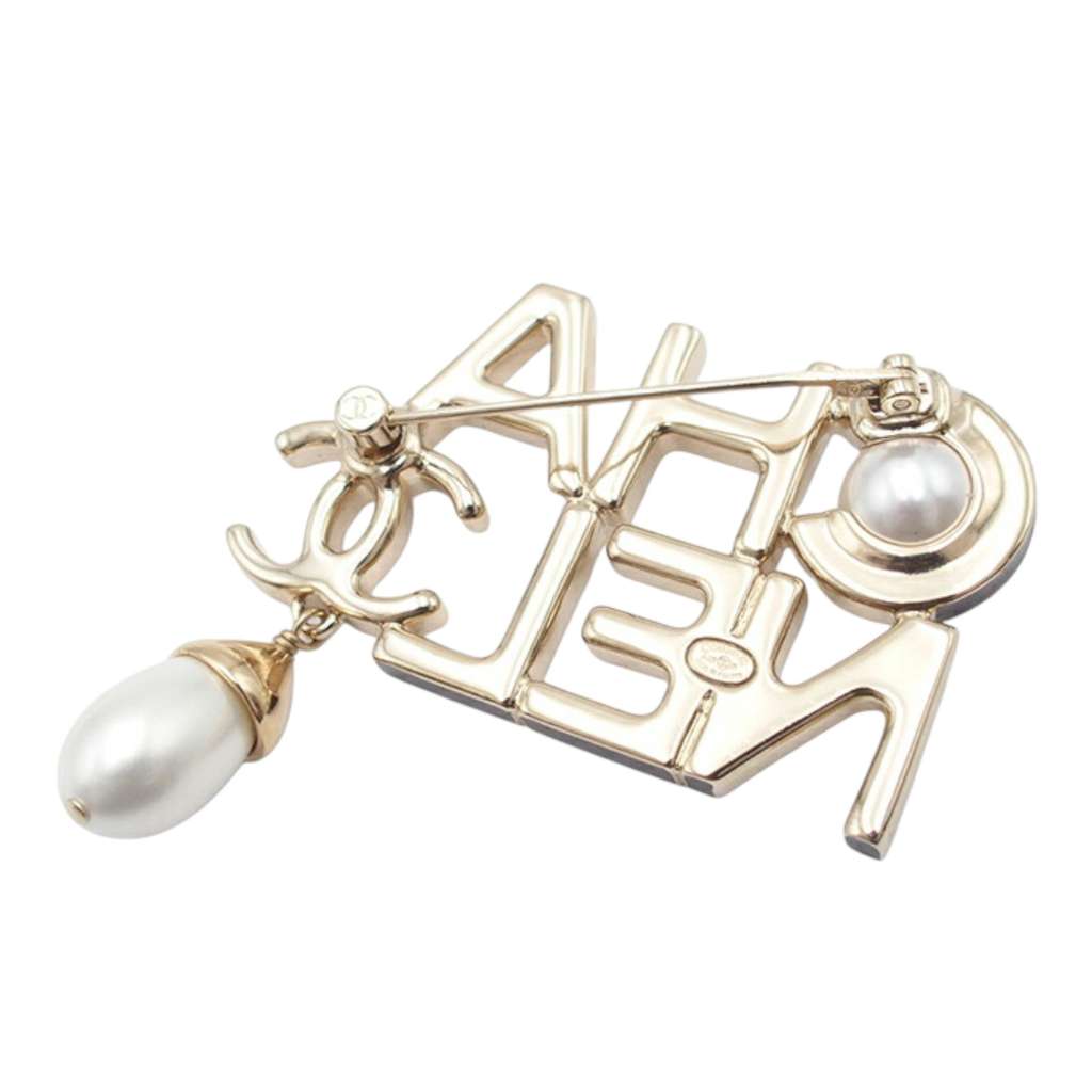 Chanel CC Gold Plated Faux Pearl Logo Brooch - 2