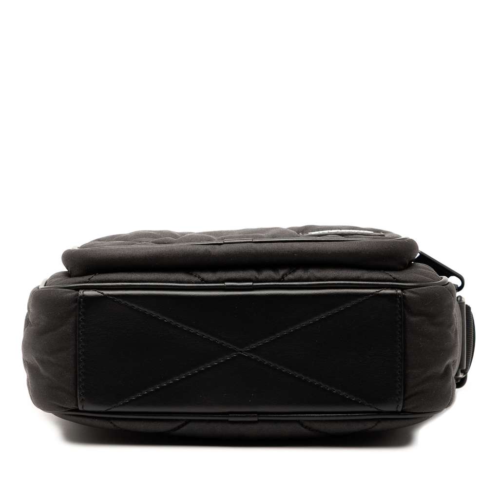 Burberry Quilted Nylon Paddy Crossbody - 3