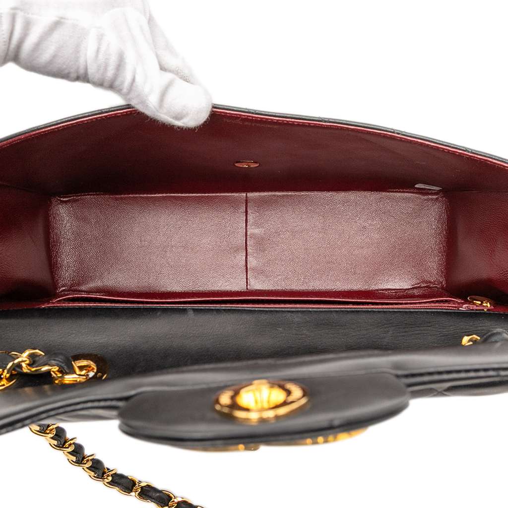 Chanel Maxi XL Classic Lambskin Single Flap - 4