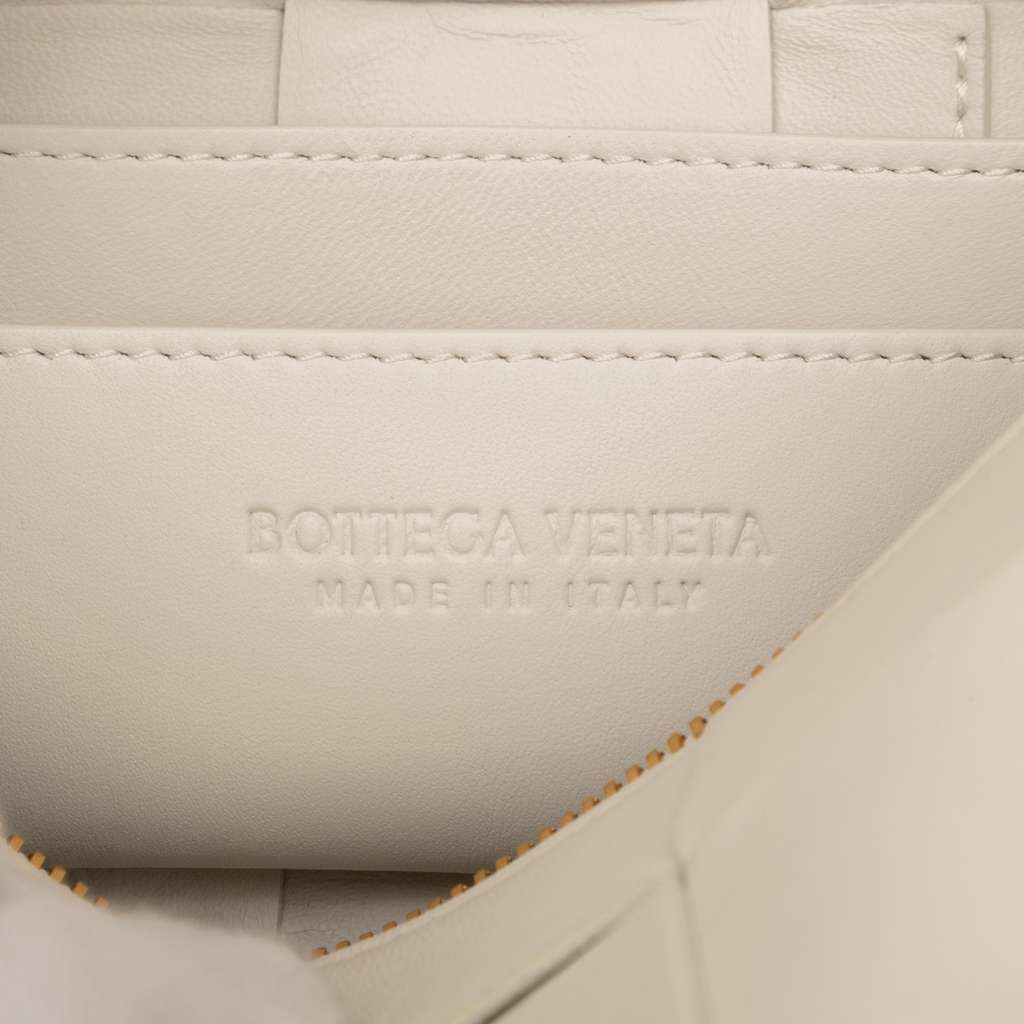 Bottega Veneta Small Nappa Intrecciato Brick Cassette - 5