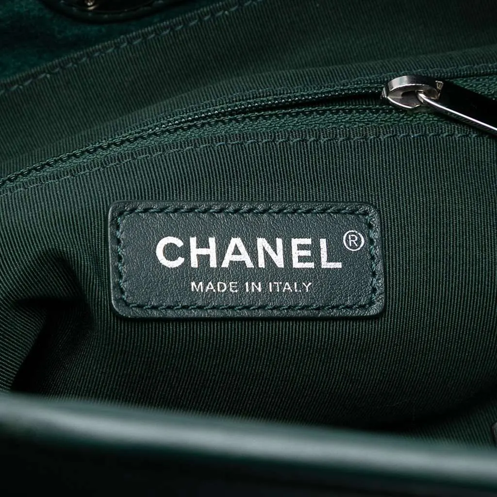 Chanel Extra Large Stitched Wool and Calfskin 31 Shopping Bag Green Wool Good - Box View
