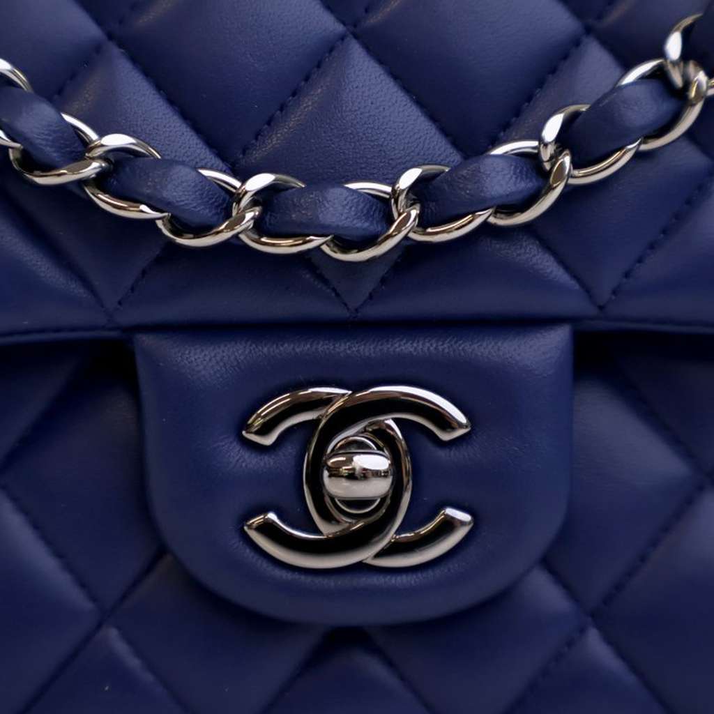 Chanel Medium Classic Lambskin Double Flap - 5