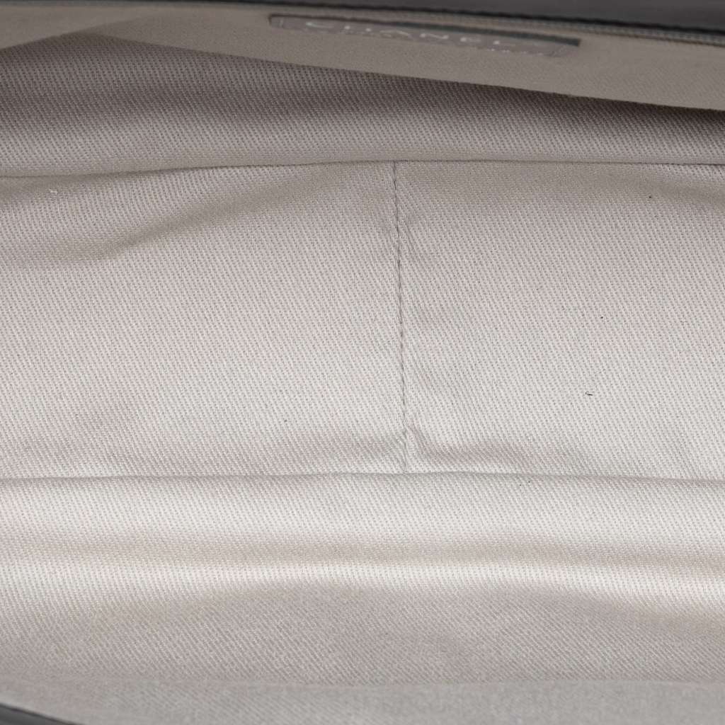 Chanel Large Tricolor Quilted Lambskin Country Chic Flap - 4