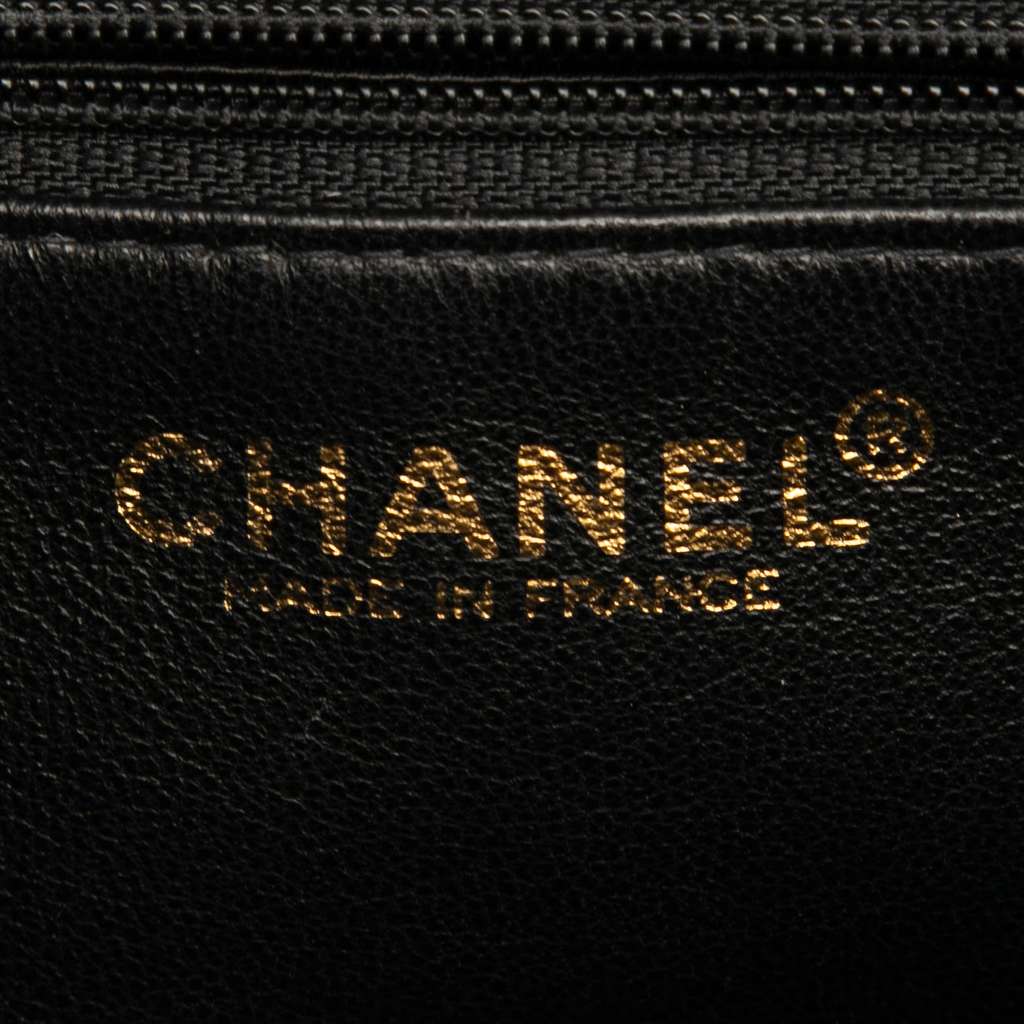 Chanel Caviar Medallion Tote - 5