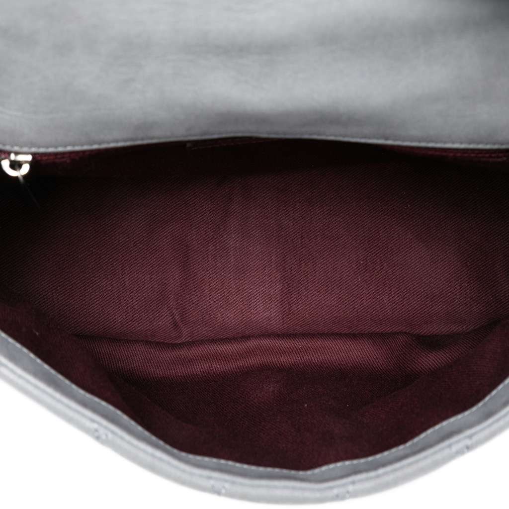 Chanel Medium Iridescent Calfskin In The Mix Flap - 4