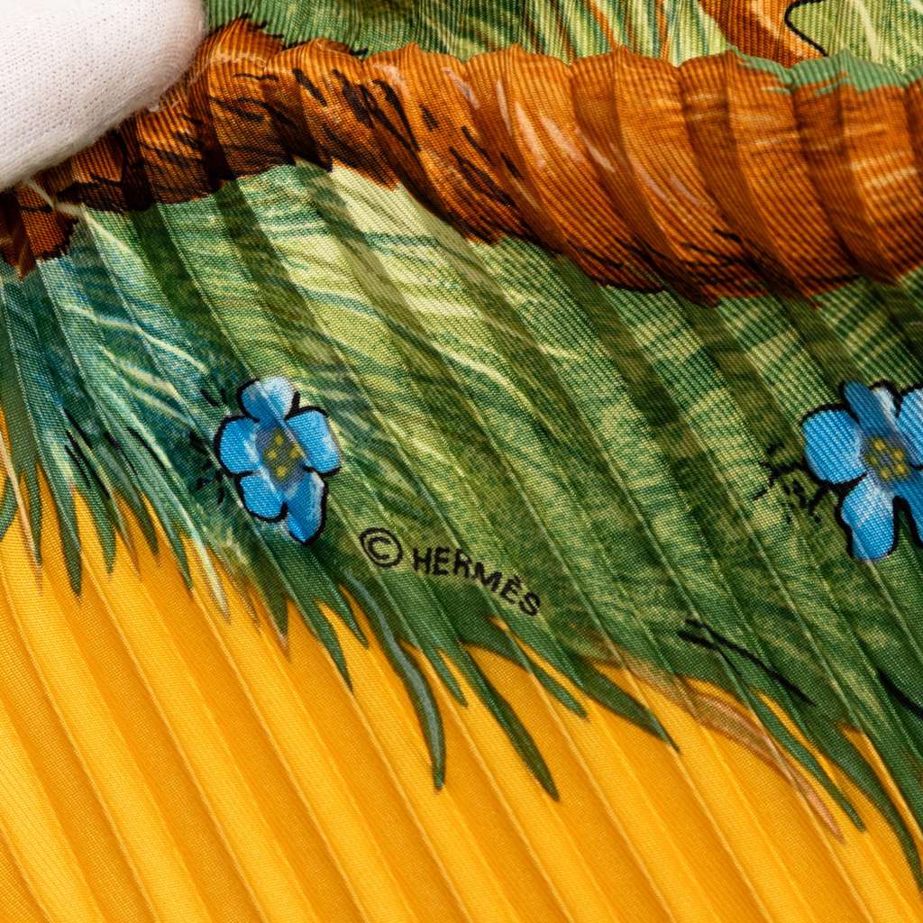 Hermès Les Quatre Saisons Pleated Silk Scarf - 3