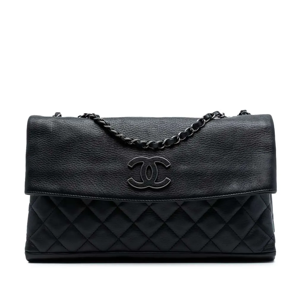 Chanel CC Quilted Calfskin Hamptons Foldover Flap Black Leather Good - Front View