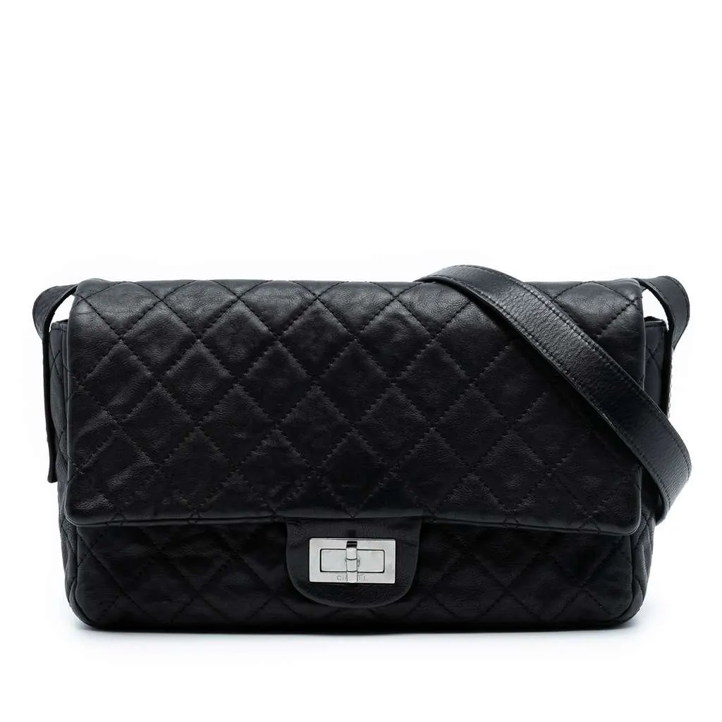 Chanel Quilted Calfskin Reissue 2.55 Easy Messenger Flap Black Leather Very good - Front View