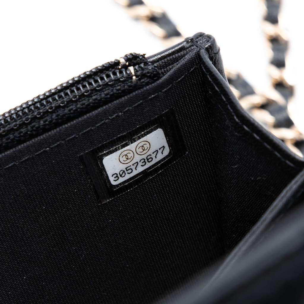 Chanel Mini Lambskin Trendy CC Wallet On Chain - 5