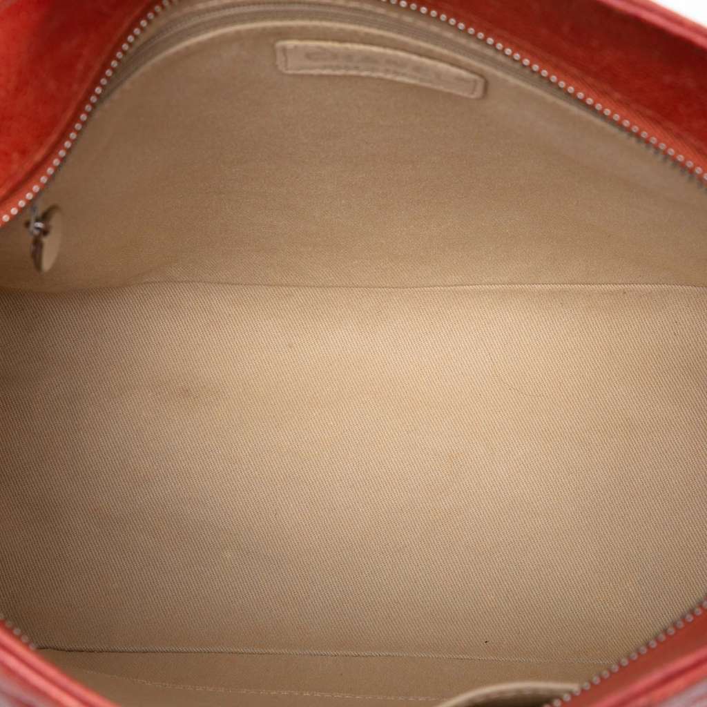 Chanel Caviar Medallion Tote - 4