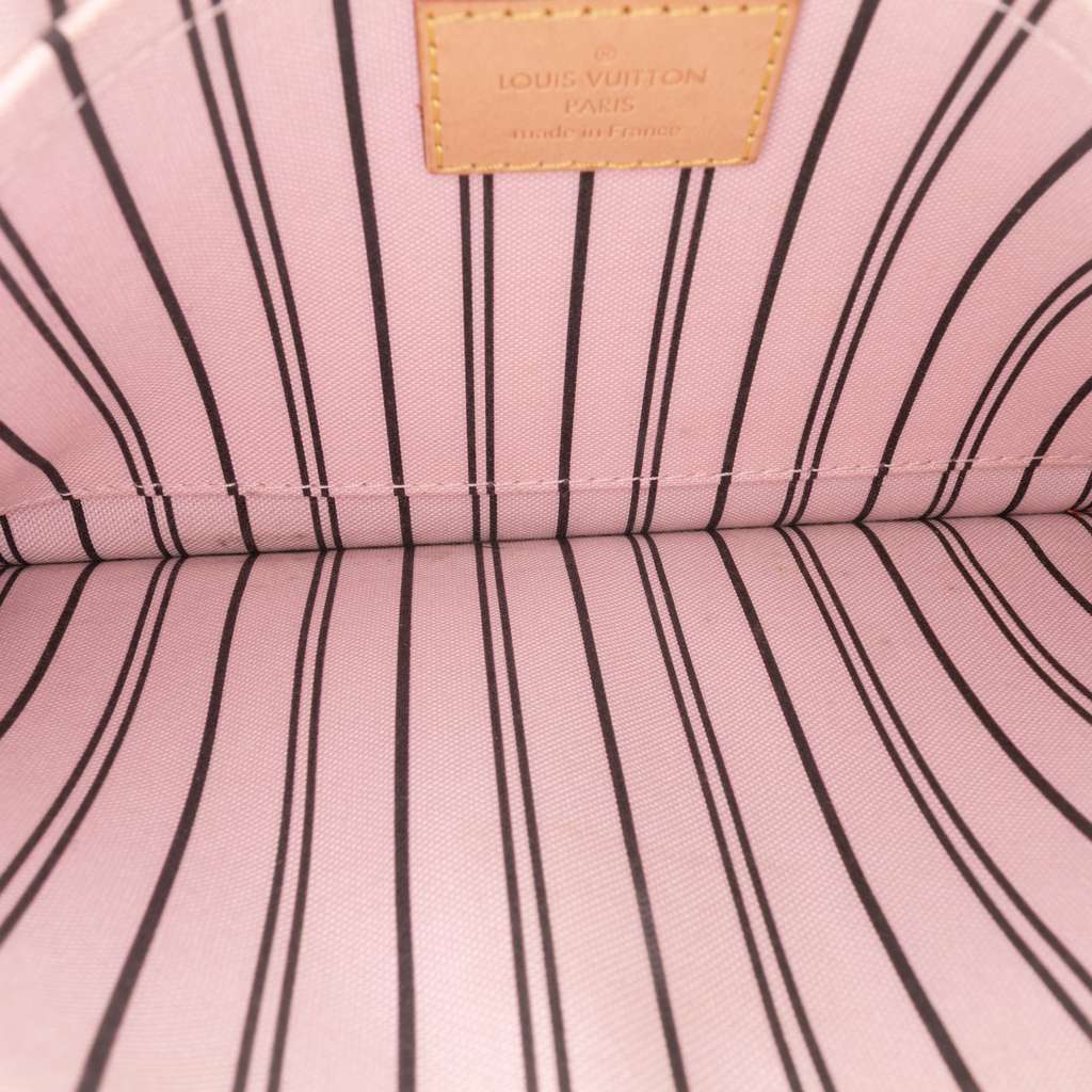 Louis Vuitton Monogram Neverfull Pochette - 4