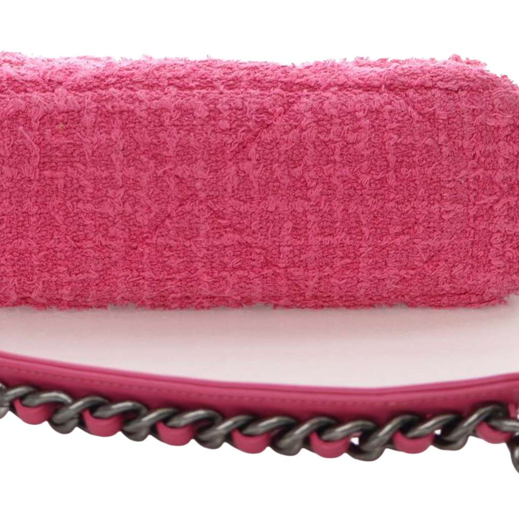 Chanel Medium Tweed 19 Flap - 5