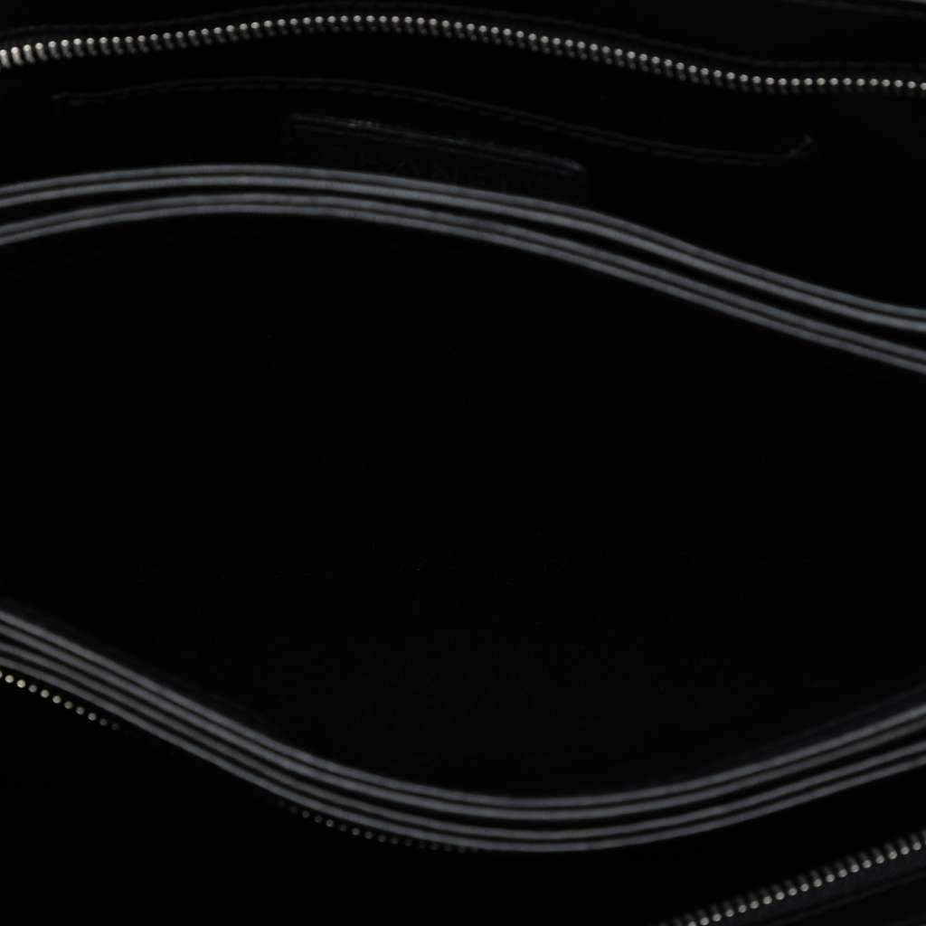 Chanel Medium Quilted Lambskin Clams Pocket Accordion Flap - 4