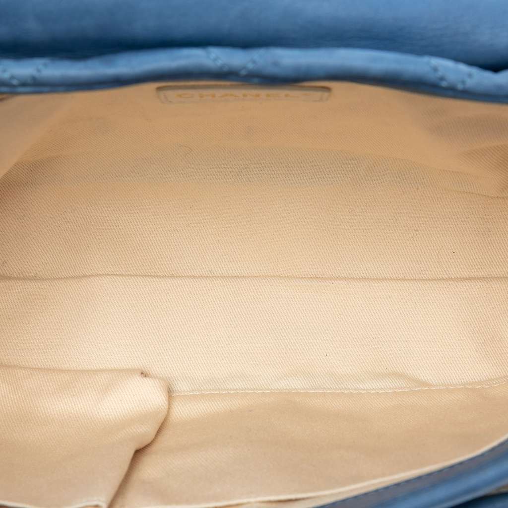 Chanel Large Quilted Iridescent Calfskin Chic Quilt Flap - 4