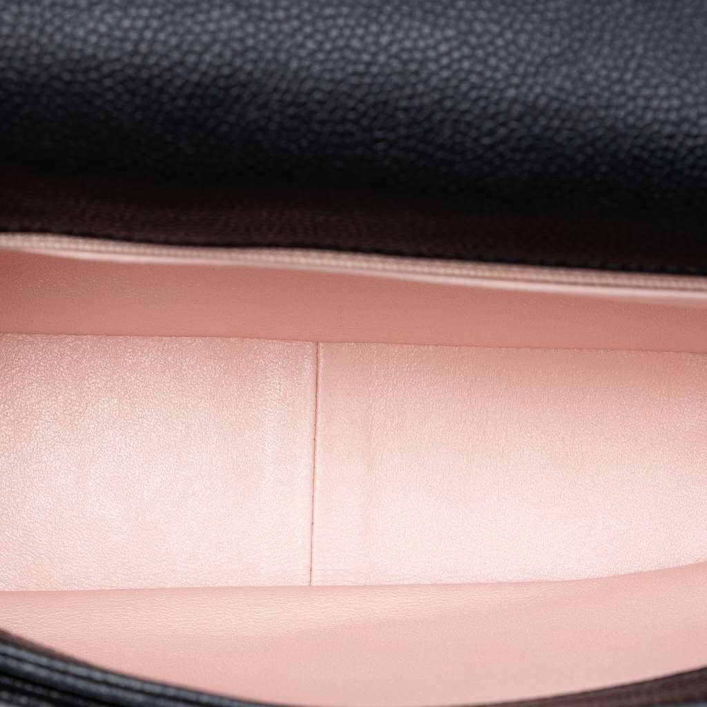 Chanel Quilted Caviar CC Plate Flap Pocket Shoulder Bag - 4