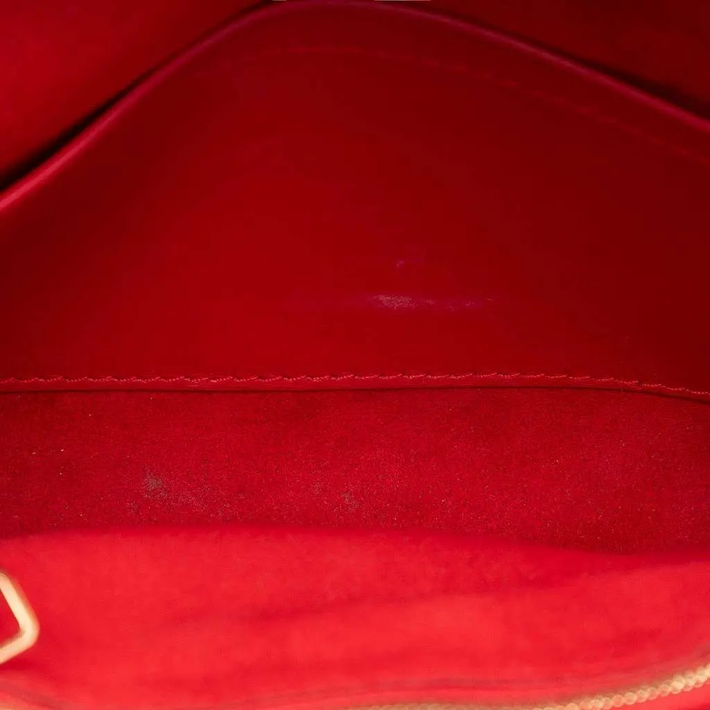Louis Vuitton Leather Louise Chain MM Red Leather Very good - Model View