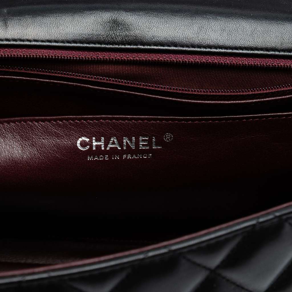 Chanel Jumbo Classic Lambskin Single Flap - 5
