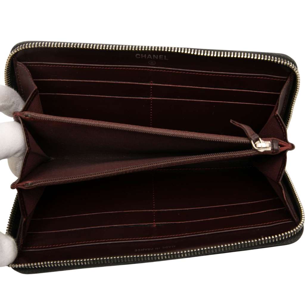 Chanel CC Quilted Caviar Zip Around Long Wallet - 4