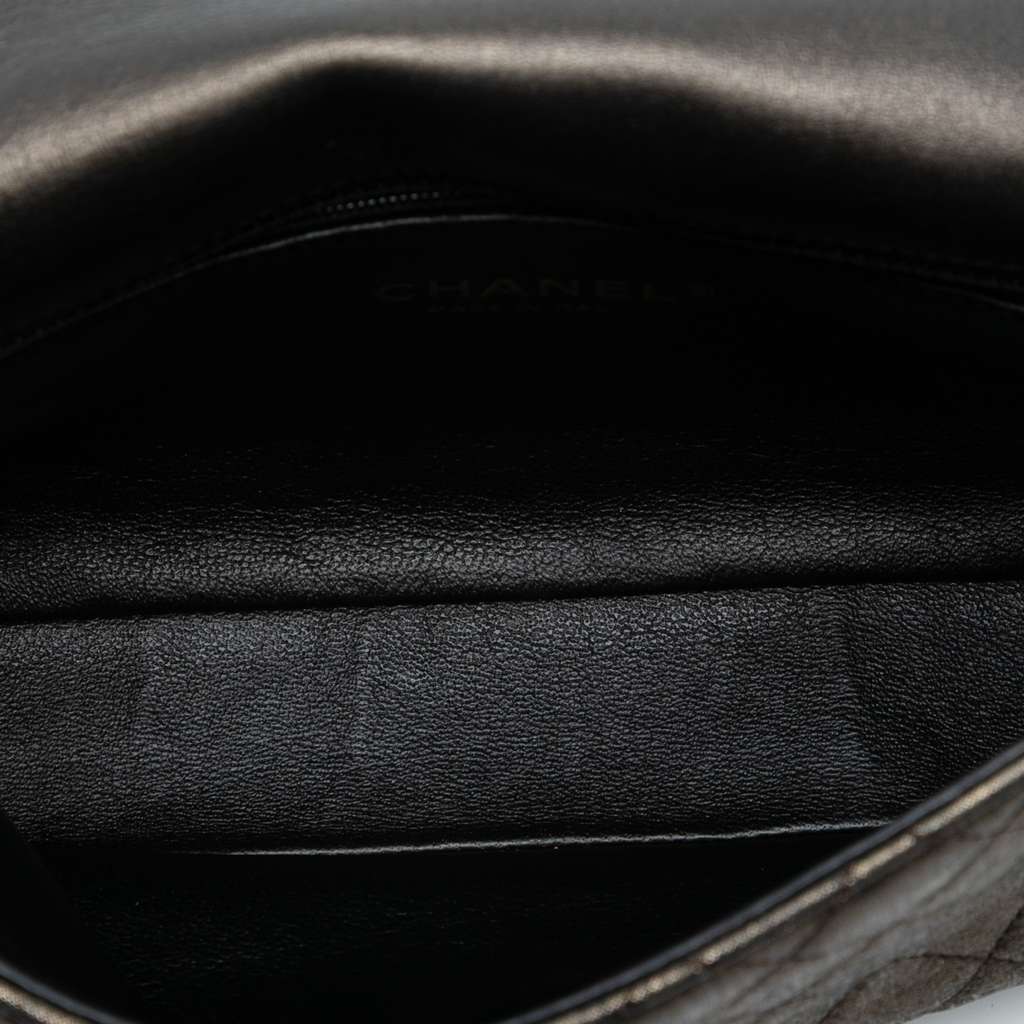 Chanel Small Metallic Iridescent Pearl CC Crystal Single Flap Bag - 4