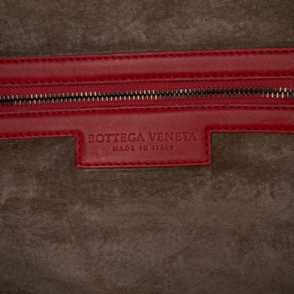 Bottega Veneta Nappa Intrecciato Montaigne Shoulder Bag - 5