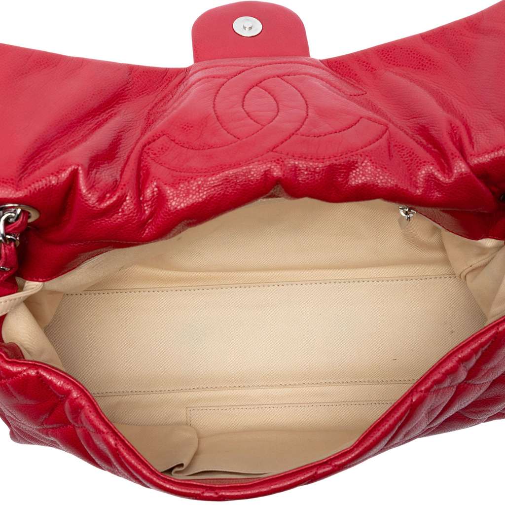 Chanel Medium Glazed Caviar Nature Flap - 4