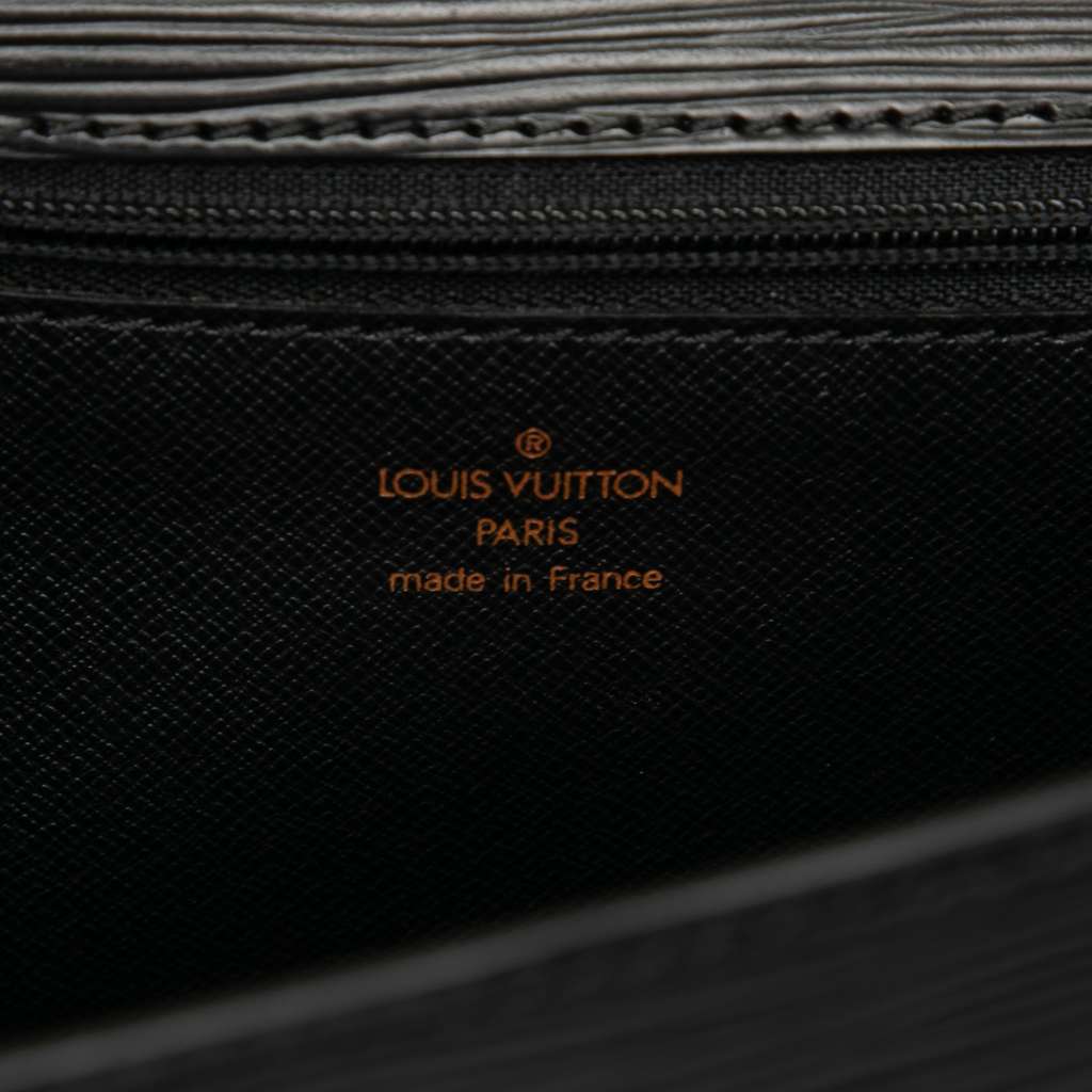 Louis Vuitton Epi Pochette Chaillot - 5