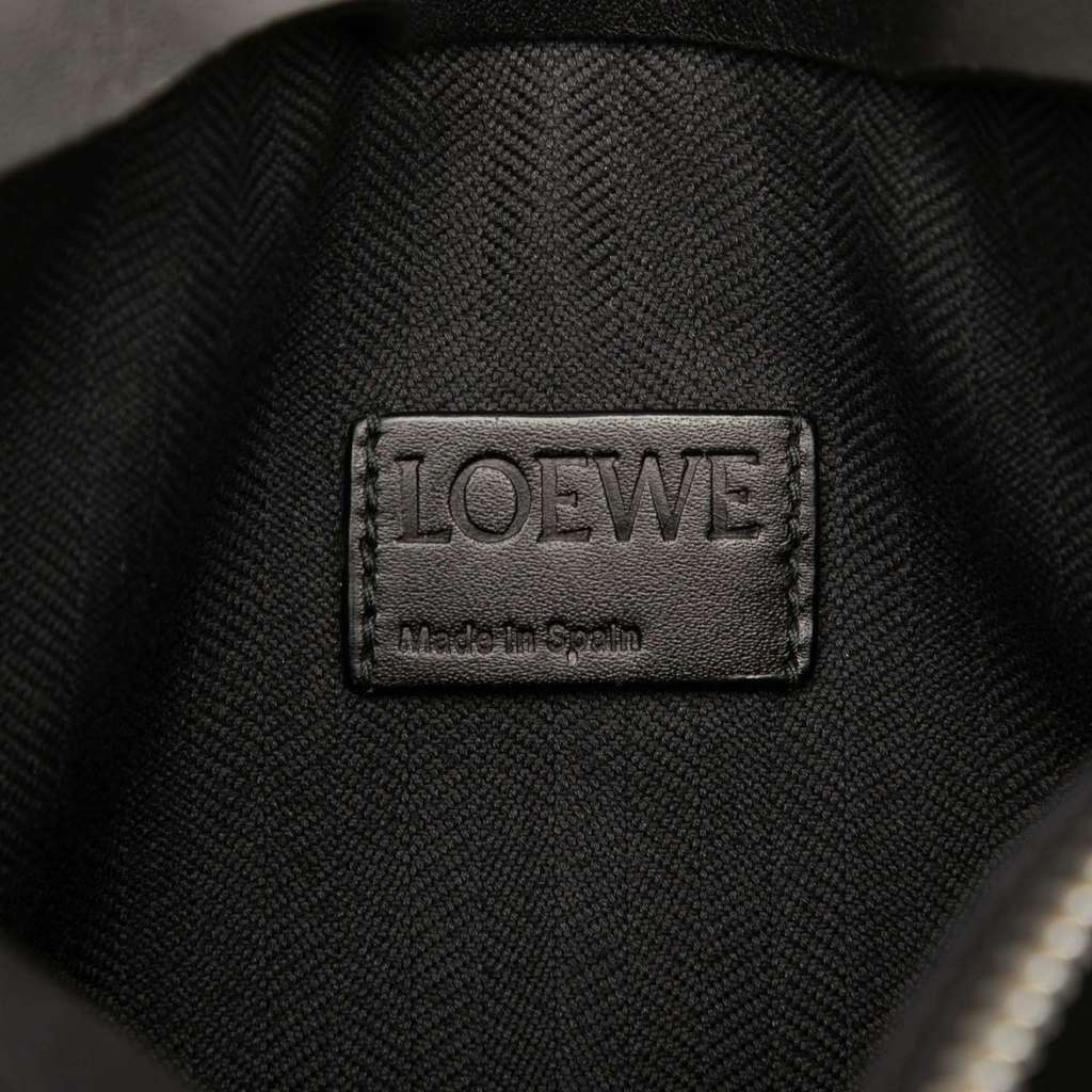Loewe Leather Logo T Pouch - 5
