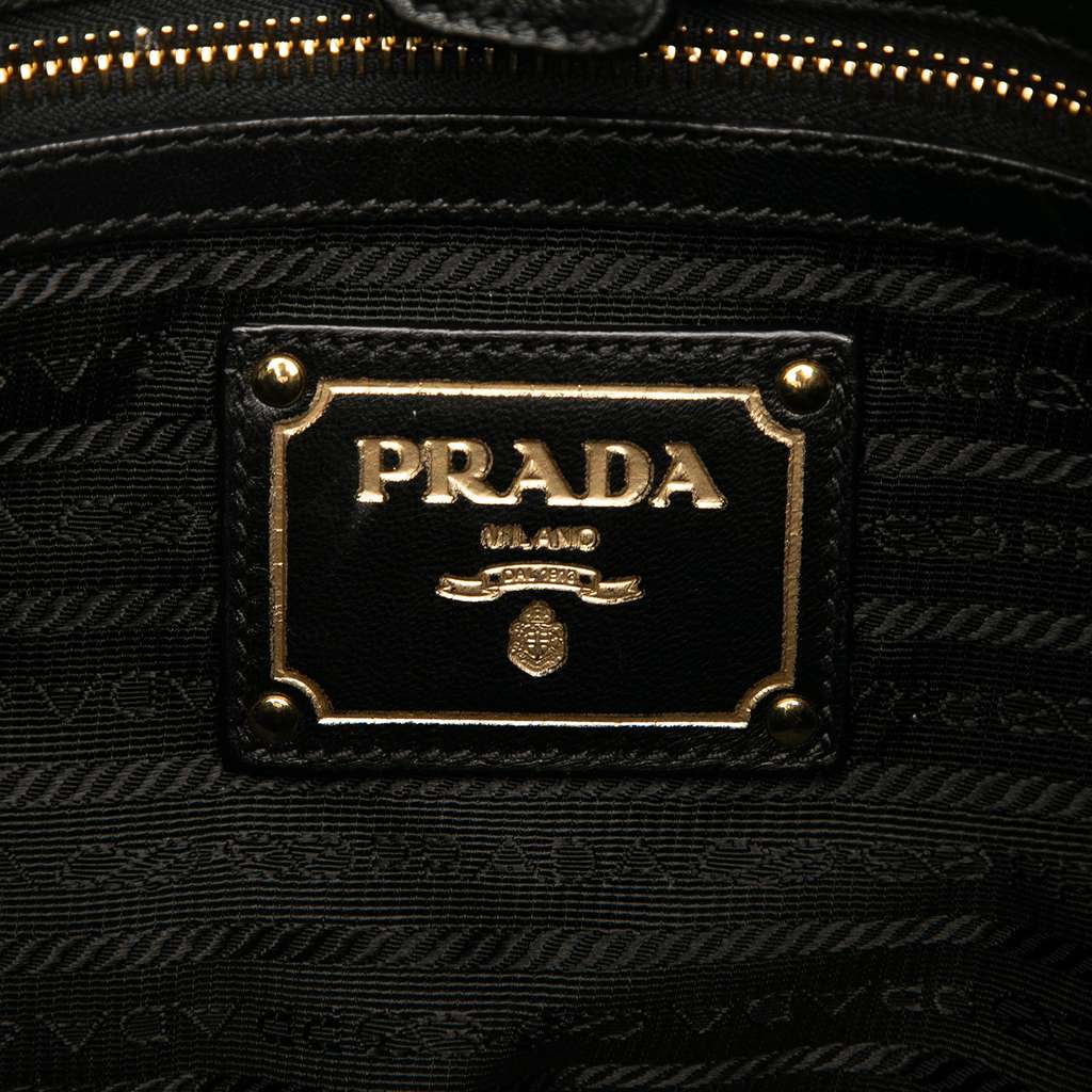 Prada Vernice and Tessuto Ruffle Tote - 5