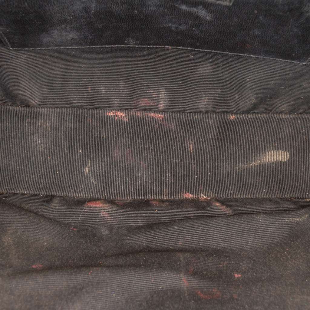 Saint Laurent Grain De Poudre Classic Monogram Crossbody - 4