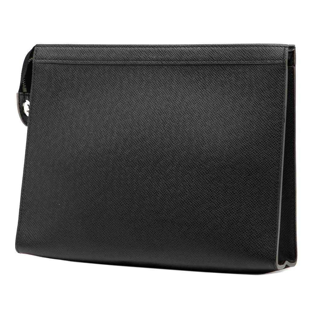 Louis Vuitton Taiga Pochette Voyage MM - 2