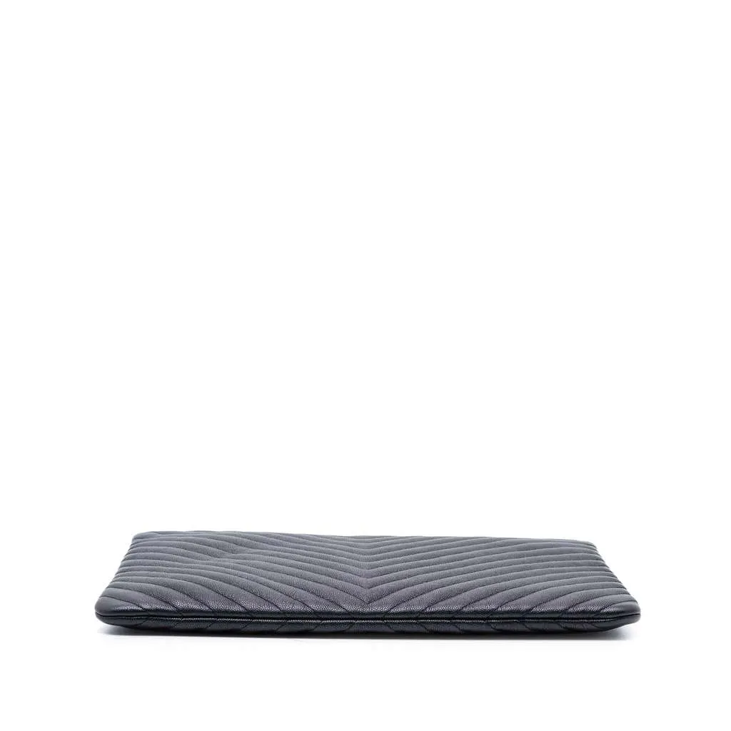 Chanel Large CC Chevron Iridescent Caviar O Case Clutch Purple Leather Very good - Inside View
