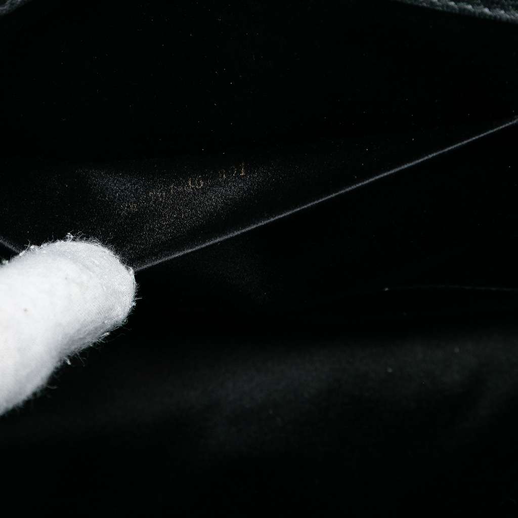 Saint Laurent Leather Chyc Ligne Clutch - 5